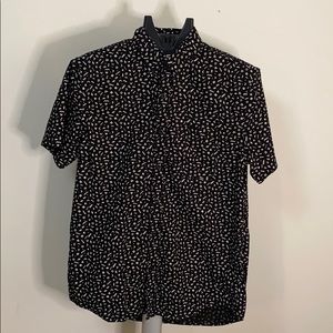 AE Men’s Button Up Tee